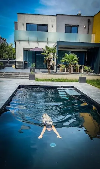 Villa Vienna Mit Pool 0*,  Austria