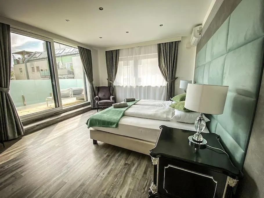 Villa Vienna Mit Pool 0*,  Austria