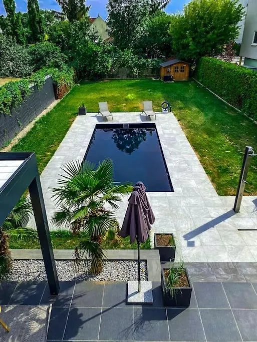Villa Vienna Mit Pool